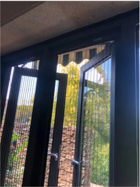 隱形紗窗門(mén)